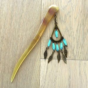 Hair Pin: Ox Horn Like with Pendent